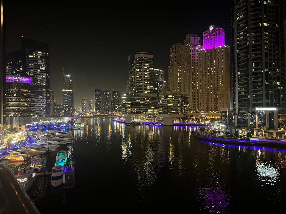 Relaxing 2Br Haven In Dubai Marina Perfect Location & Amenities Appartement Buitenkant foto