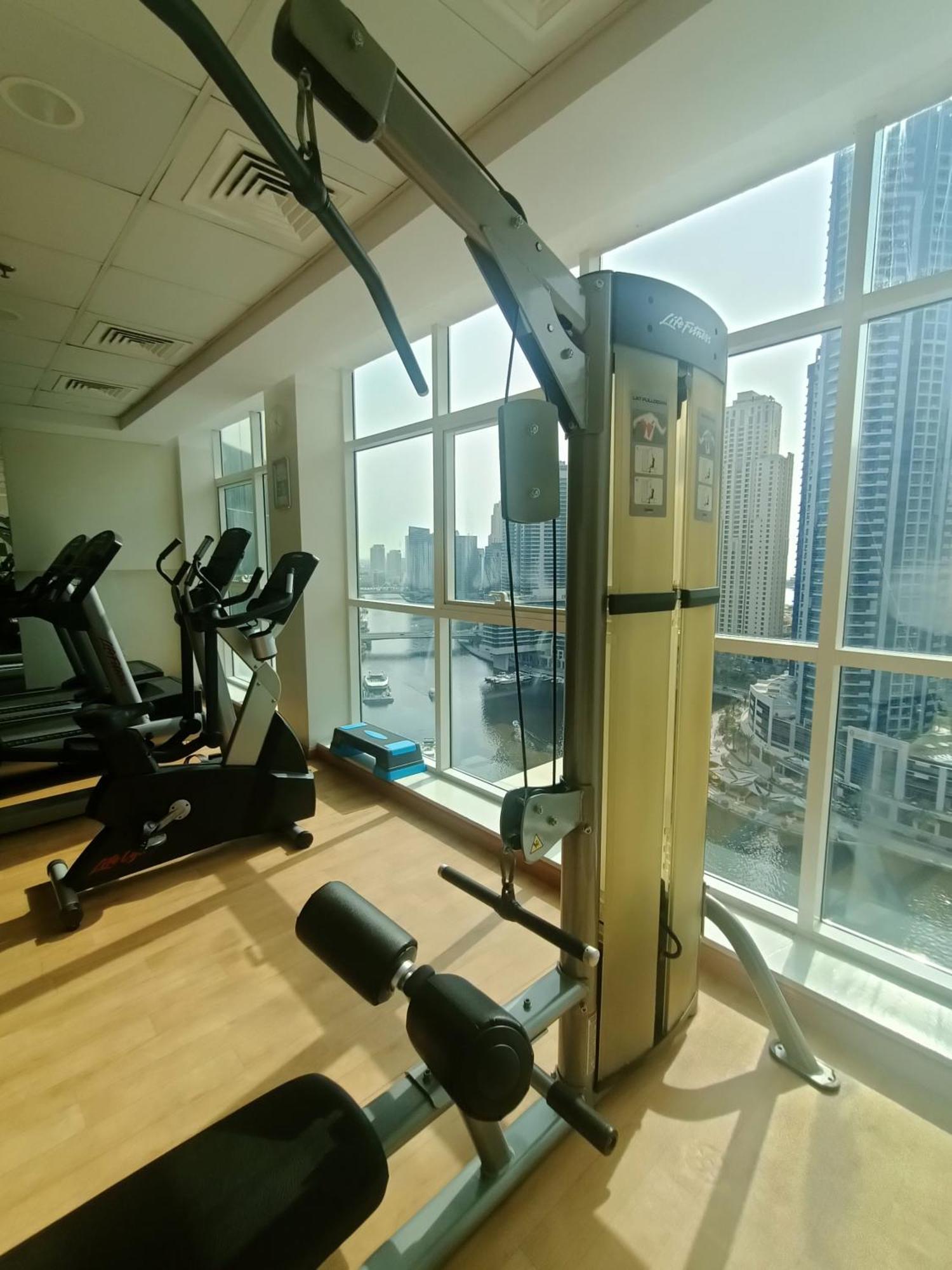 Relaxing 2Br Haven In Dubai Marina Perfect Location & Amenities Appartement Buitenkant foto